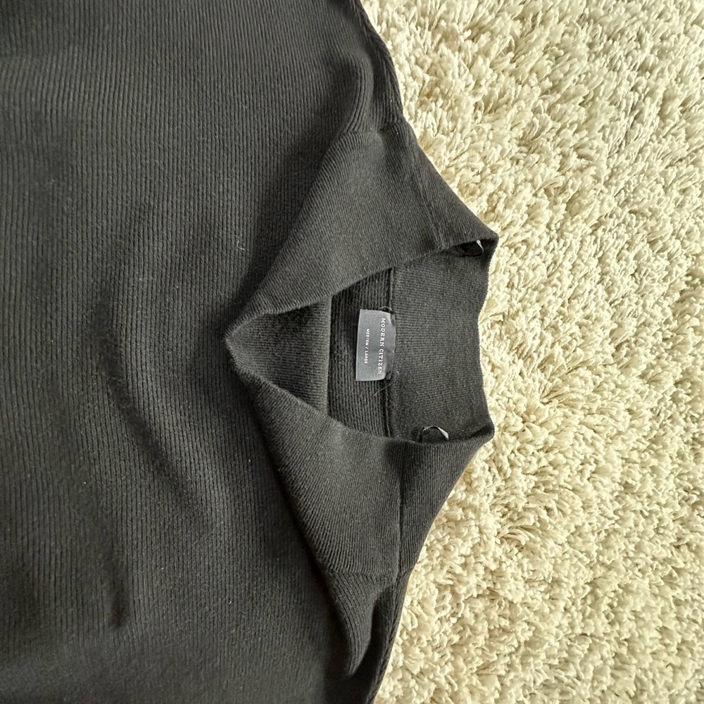 Modern Citizen off shoulder sweater. Never worn. No tags.
